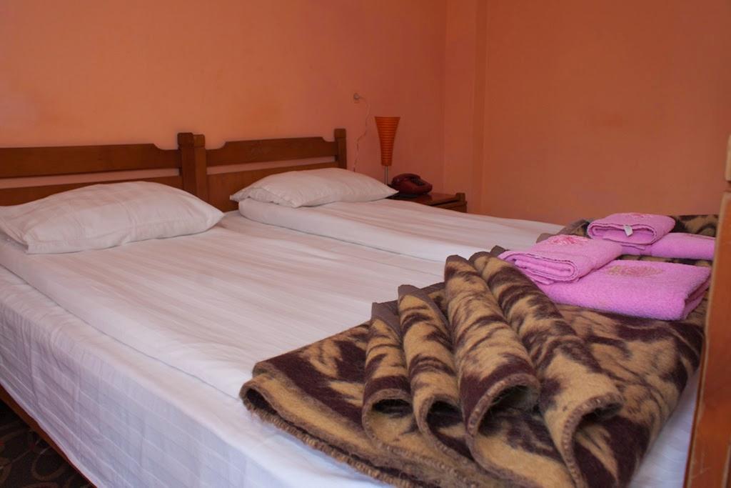 Hotel Cerna Băile Herculane Cameră foto